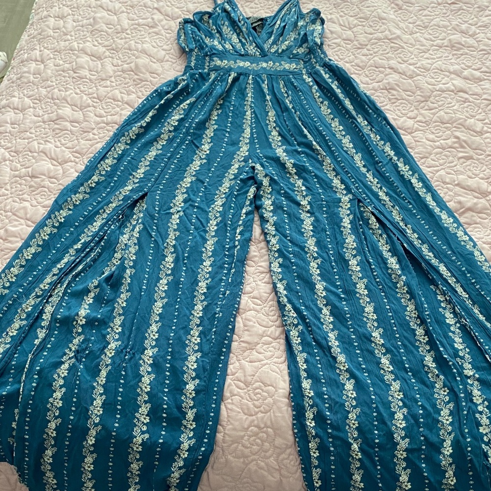 Blue Floral Stripe Wide-Leg Jumpsuit open slit